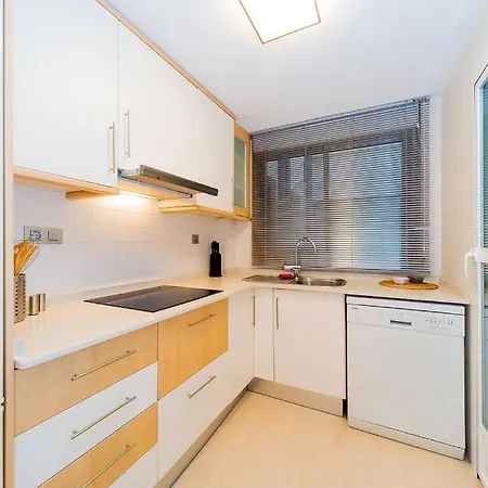 アパート шикарная на первой линии -luxury On The First Line Sea トレビエハ